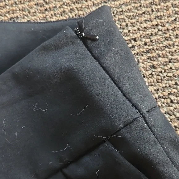 Bebe Classic Black Dress Pants With Pleats Around Waist - Picture 3 of 6